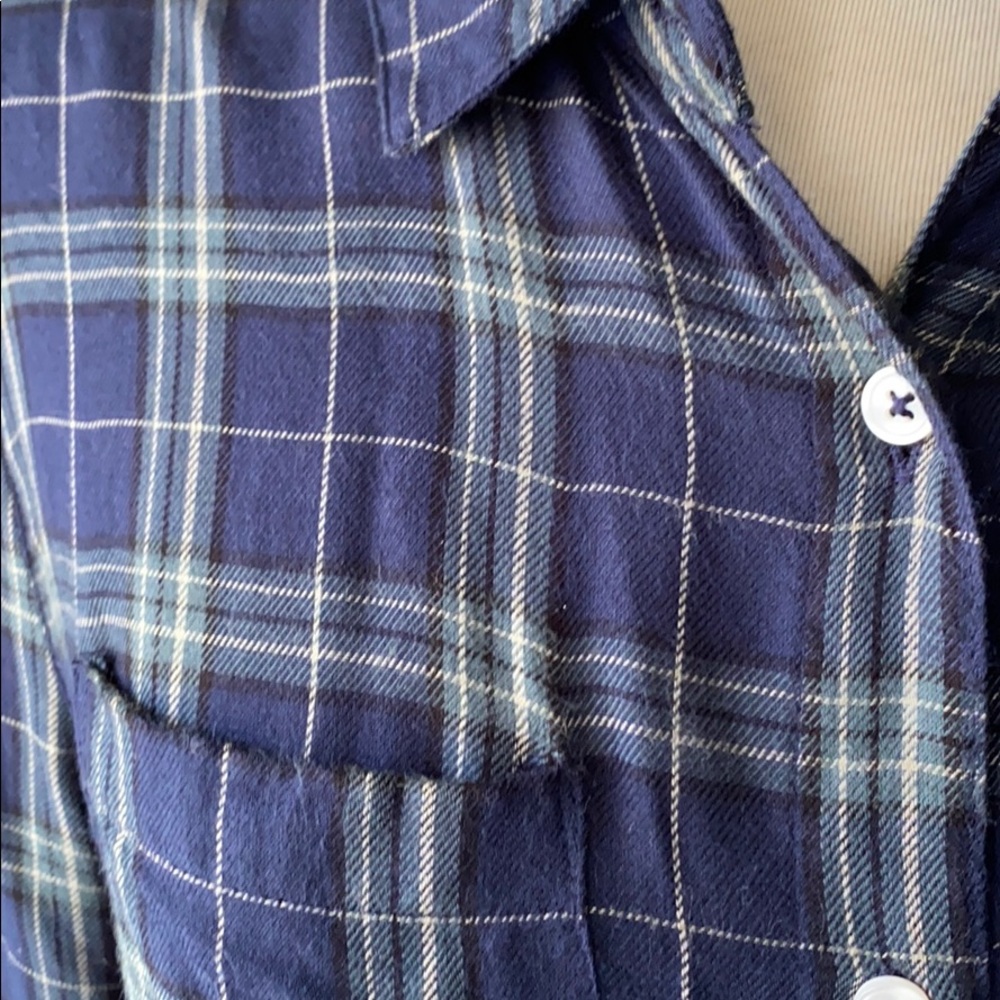 Harper plaid button down! - Picture 3 of 6
